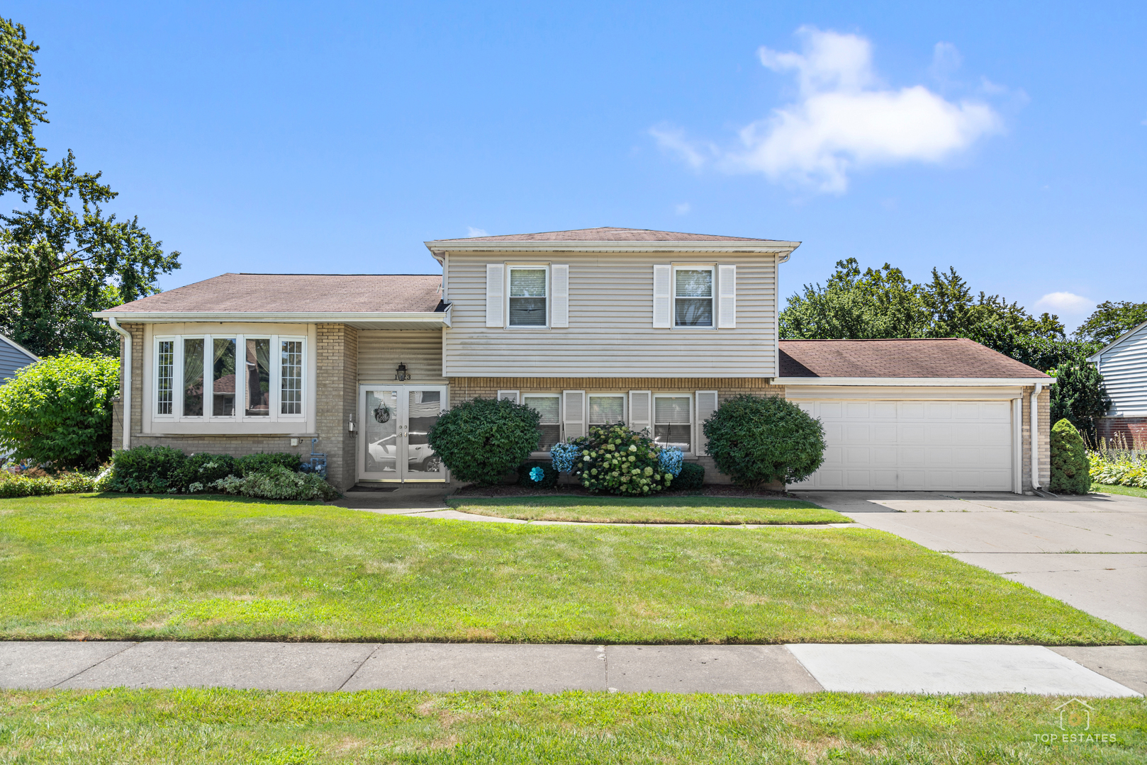 1323 Rosita Drive