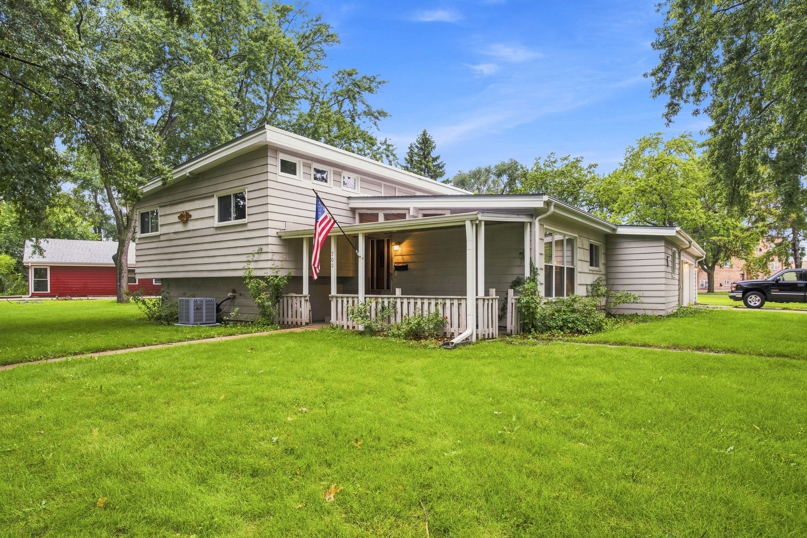 700 Ridge Road