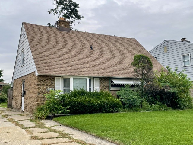 4521 Center Avenue
