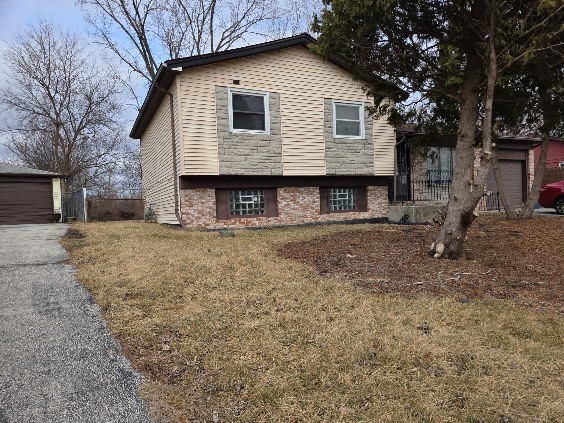 611 Andover Street