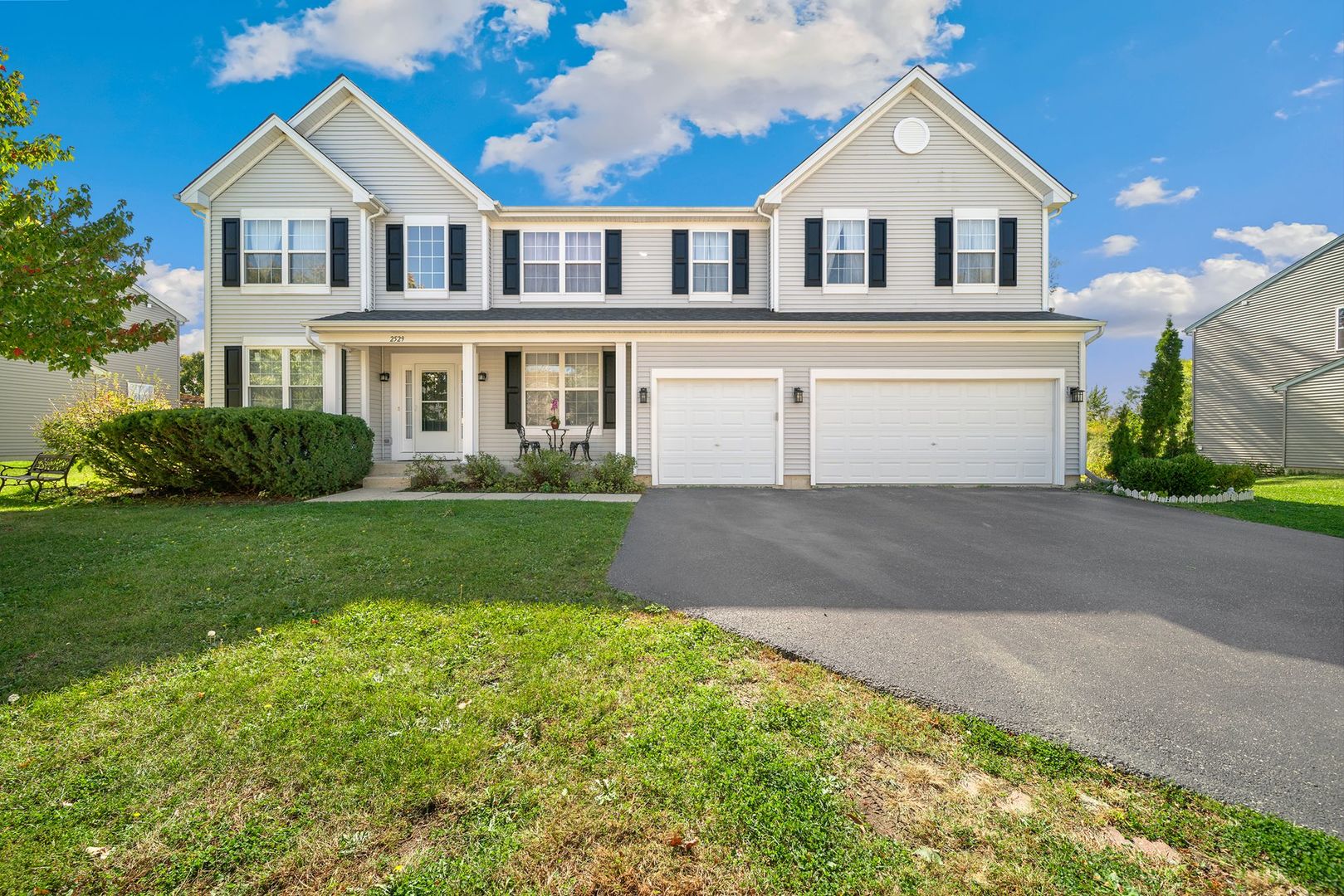 2529 Autumn Drive