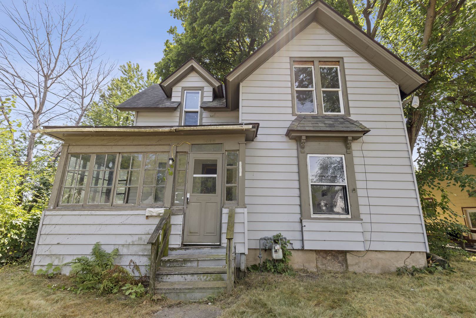 1432 Fairview Avenue