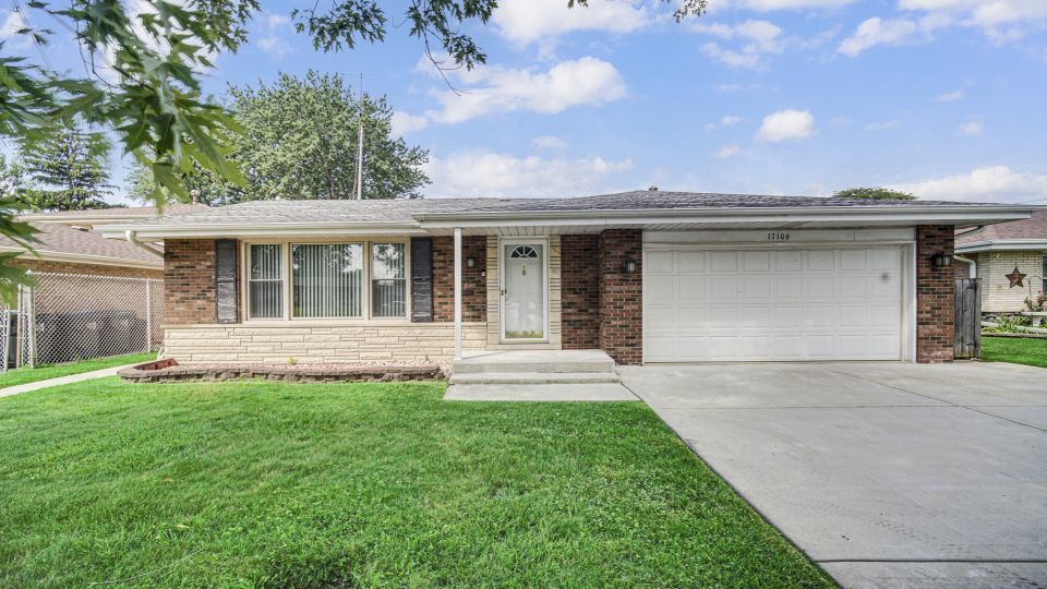 17106 Ingleside Avenue