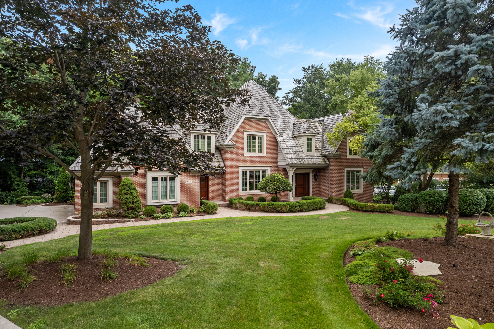 713 Fox Glen Drive