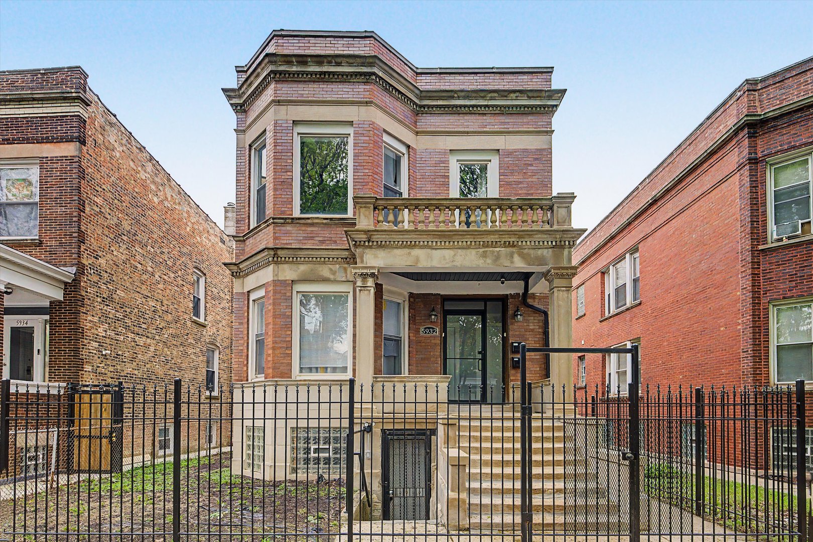 5932 Elizabeth Street