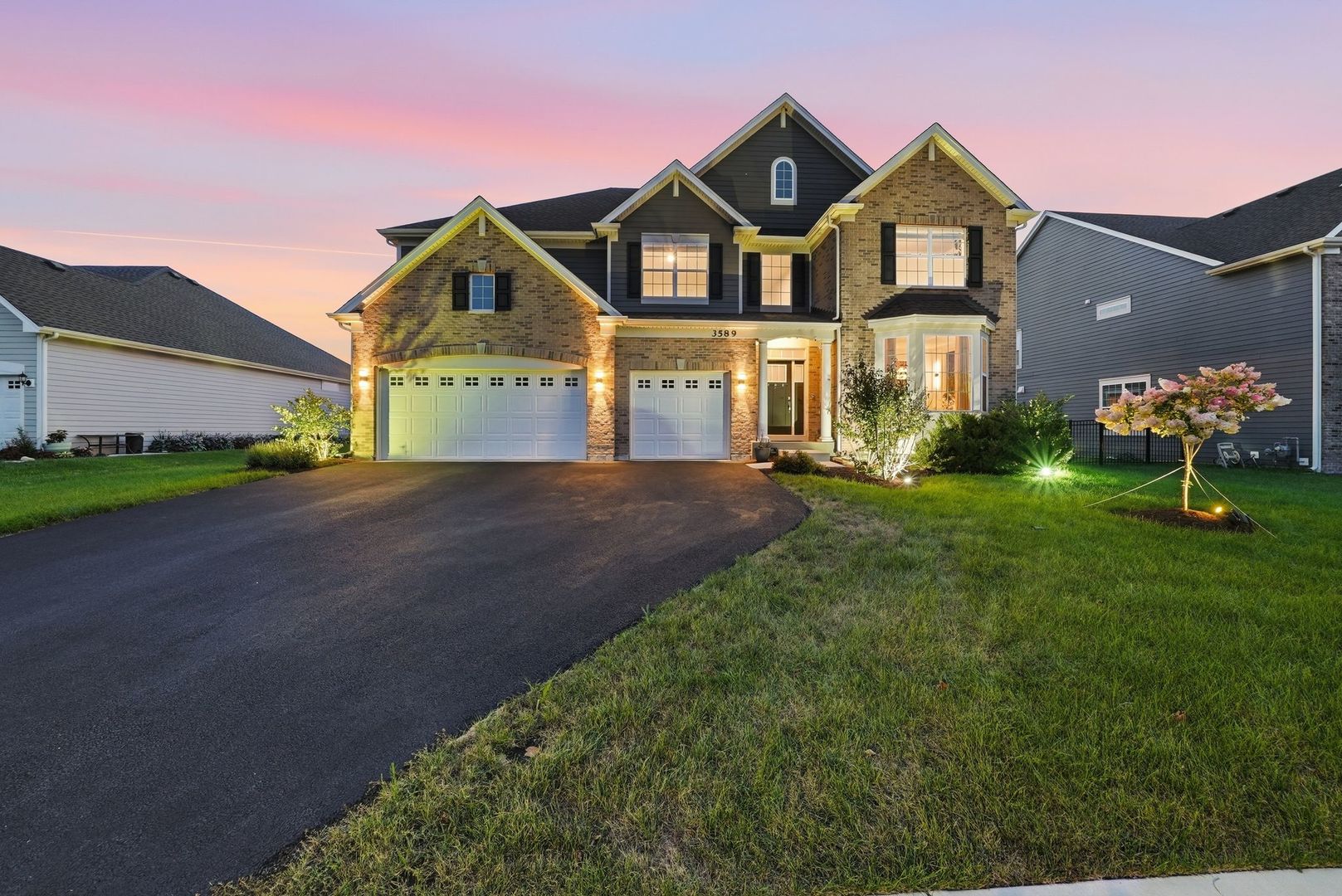 3589 Emerald Road