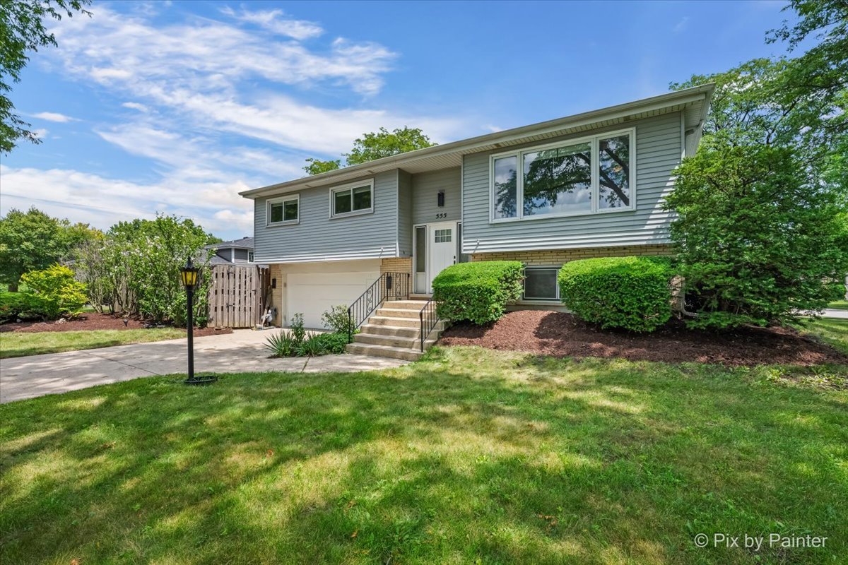 555 Figard Lane