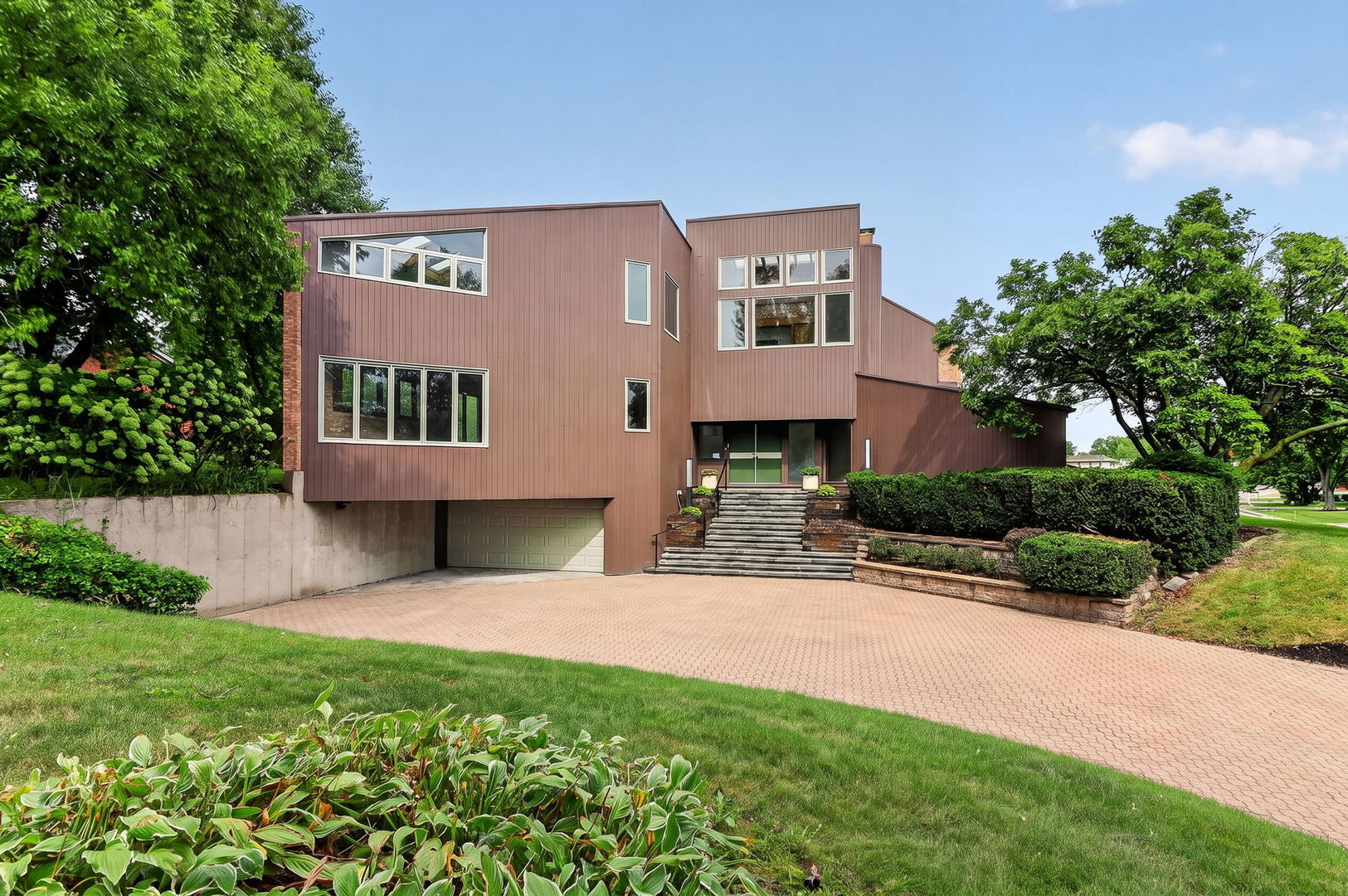 42 Royal Vale Drive