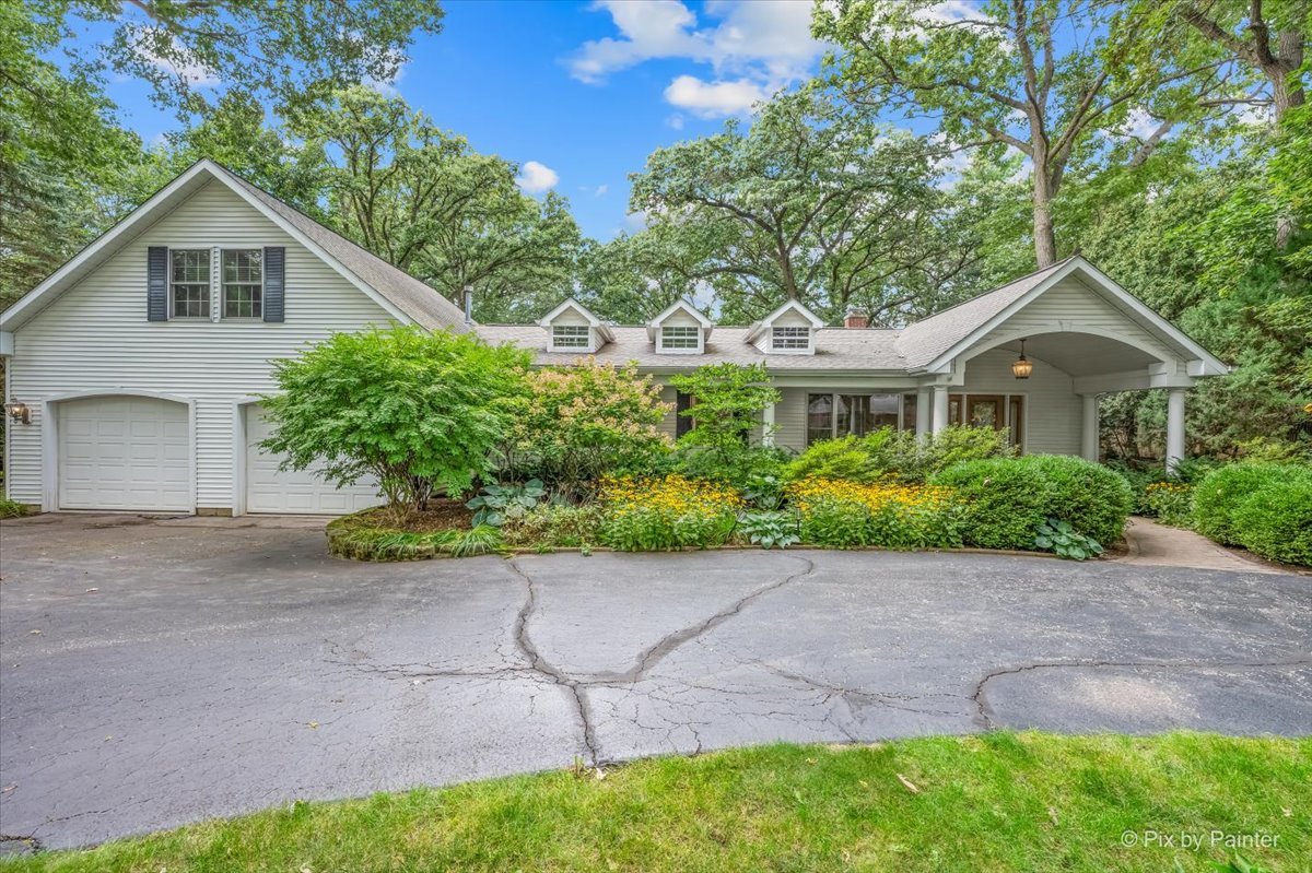 366 Warwick Lane