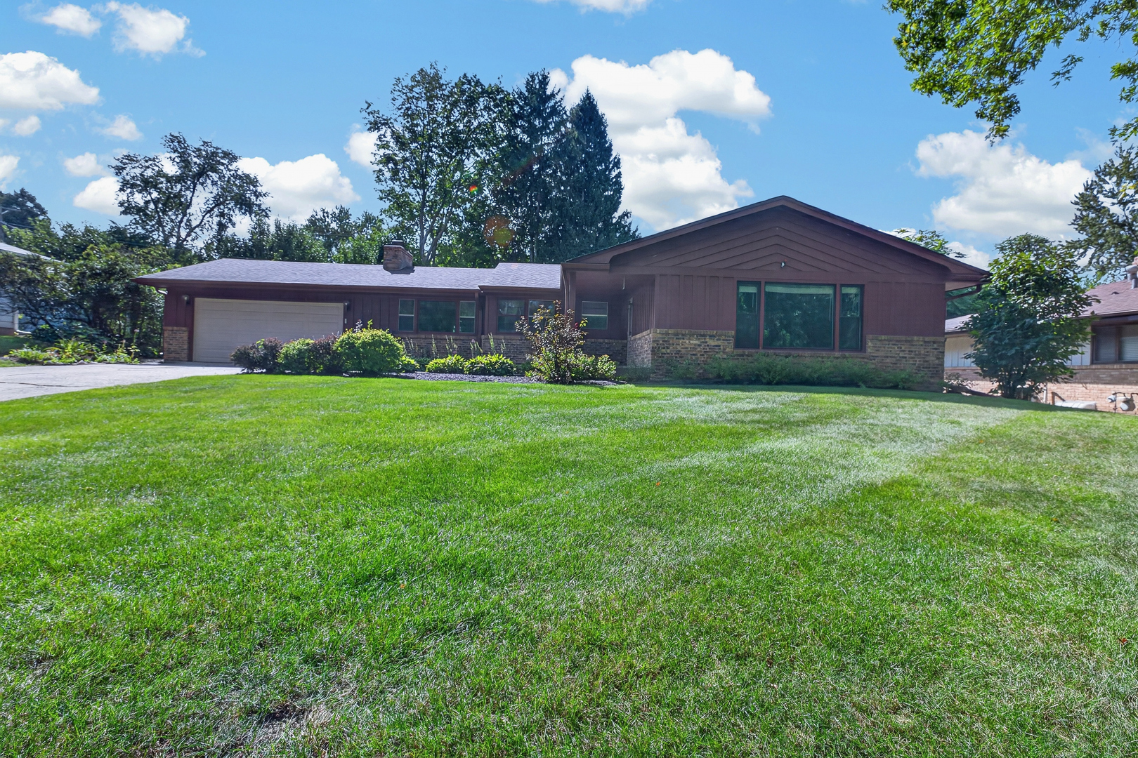 1112 Prestwick Parkway