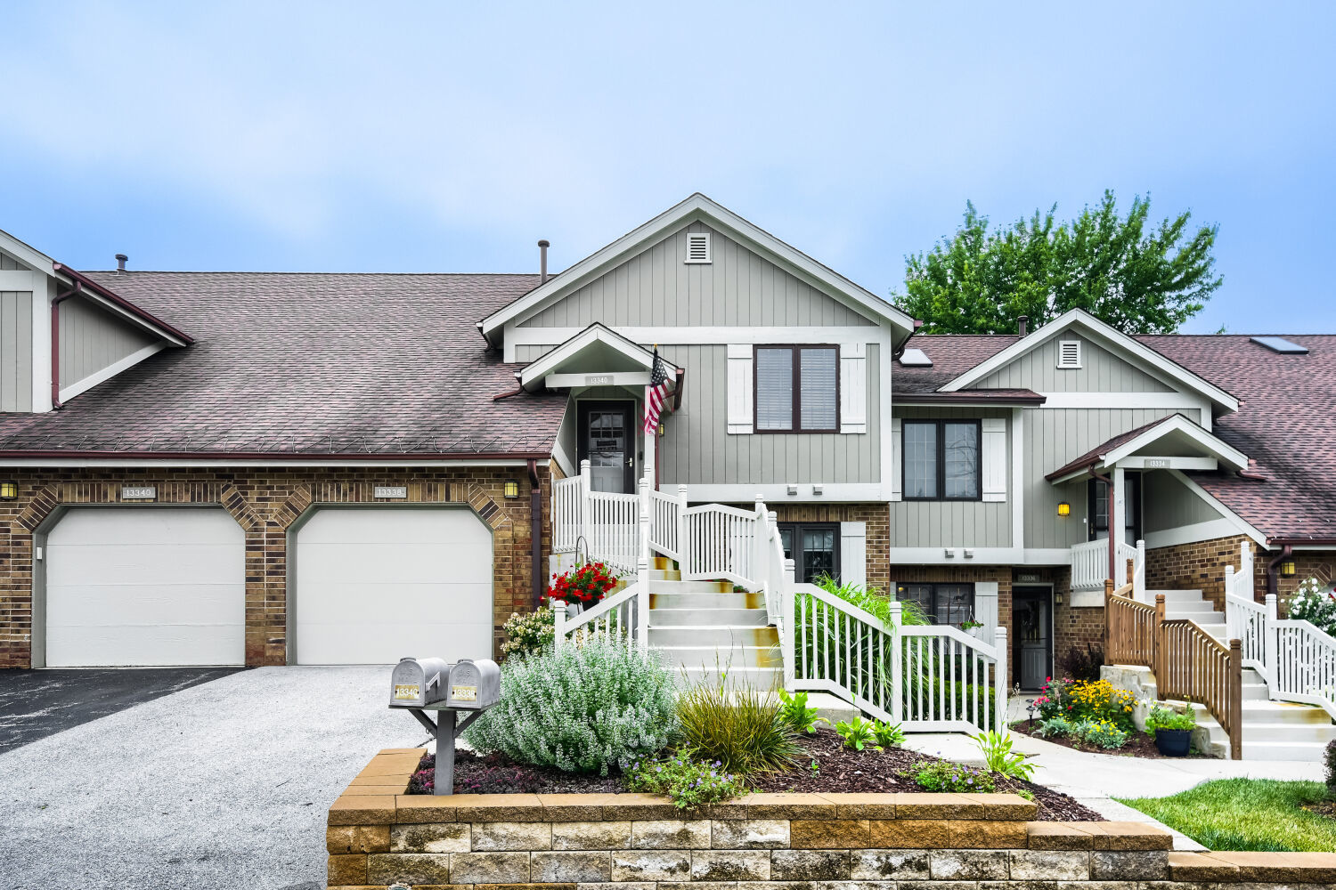13340 Oakview Court