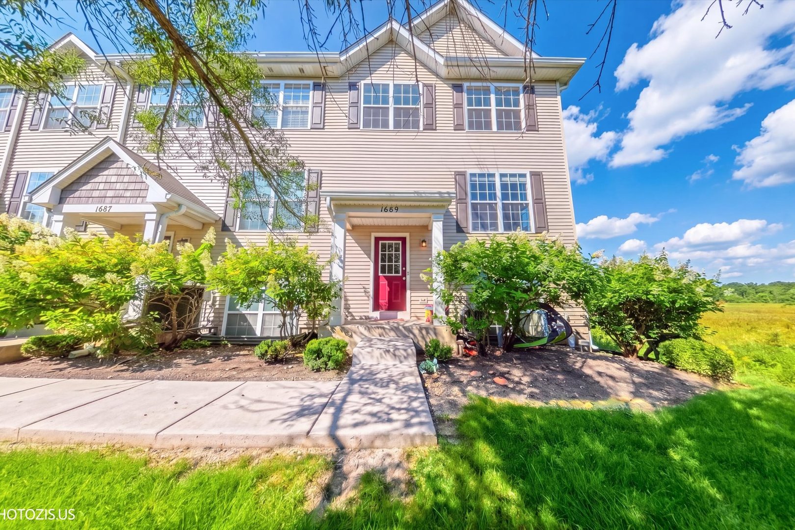 1689 Turtle Creek Lane