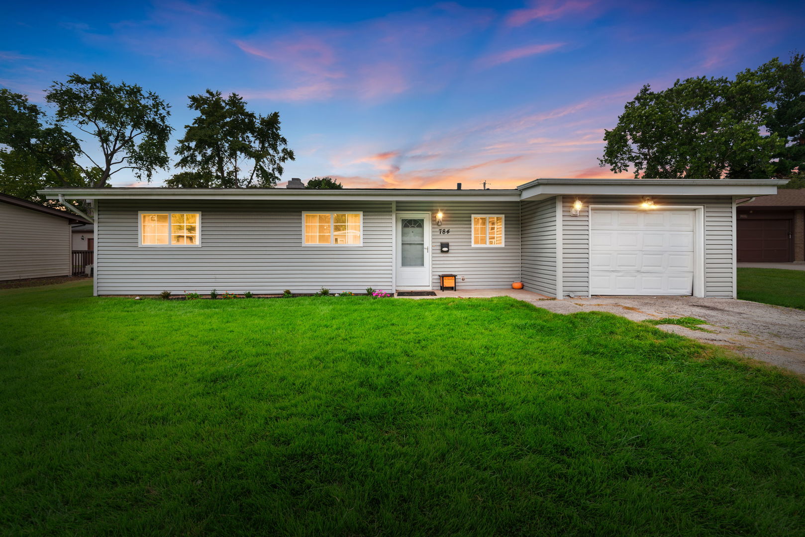 784 Elmwood Drive