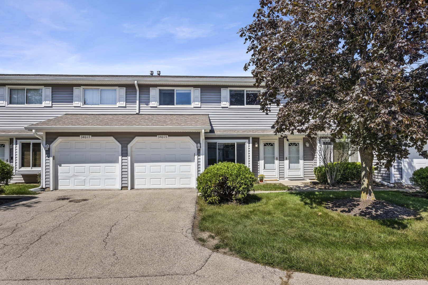 34015 White Oak Lane