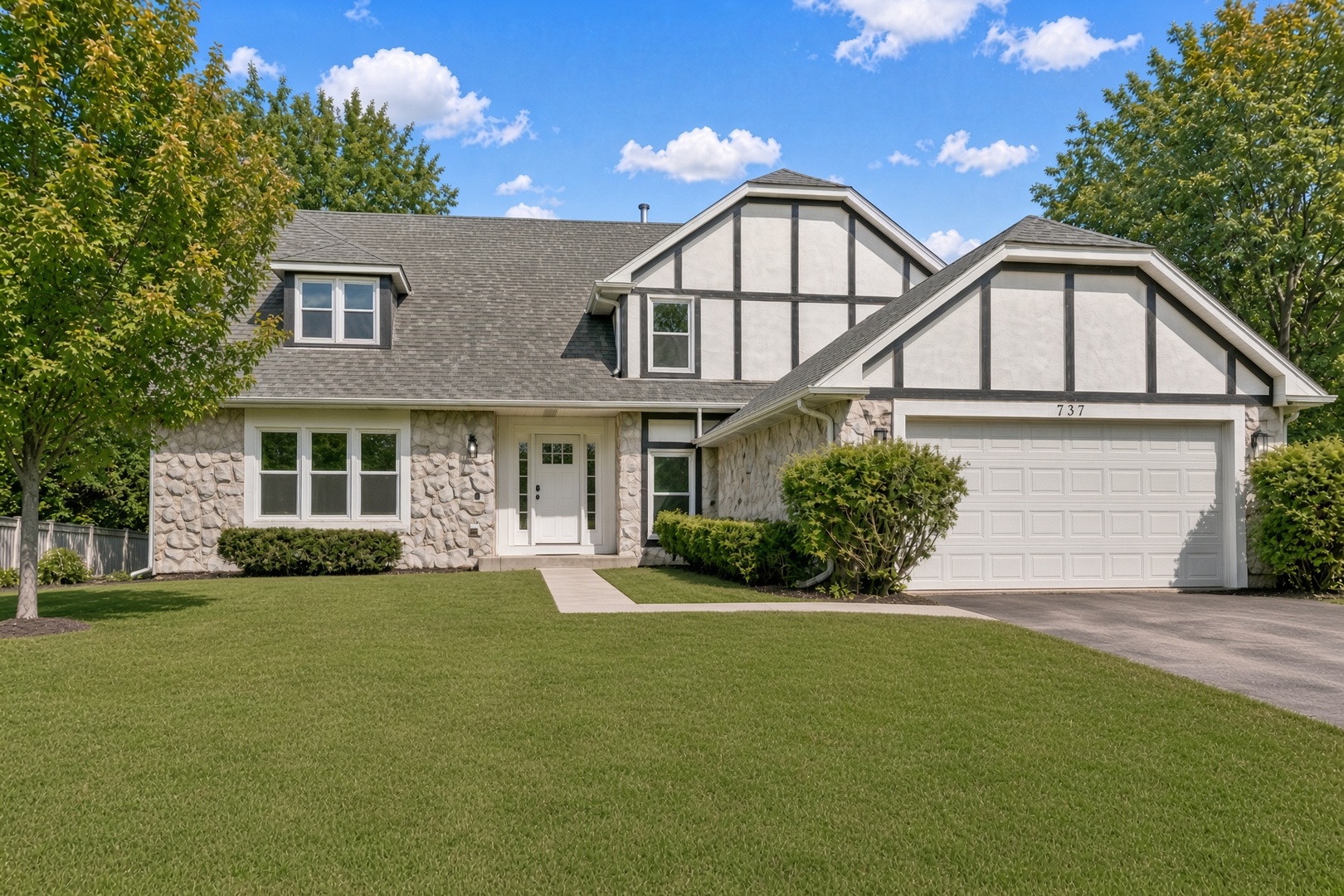 731 Roaring Brook Lane