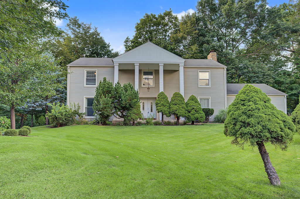 6 DOGWOOD Road