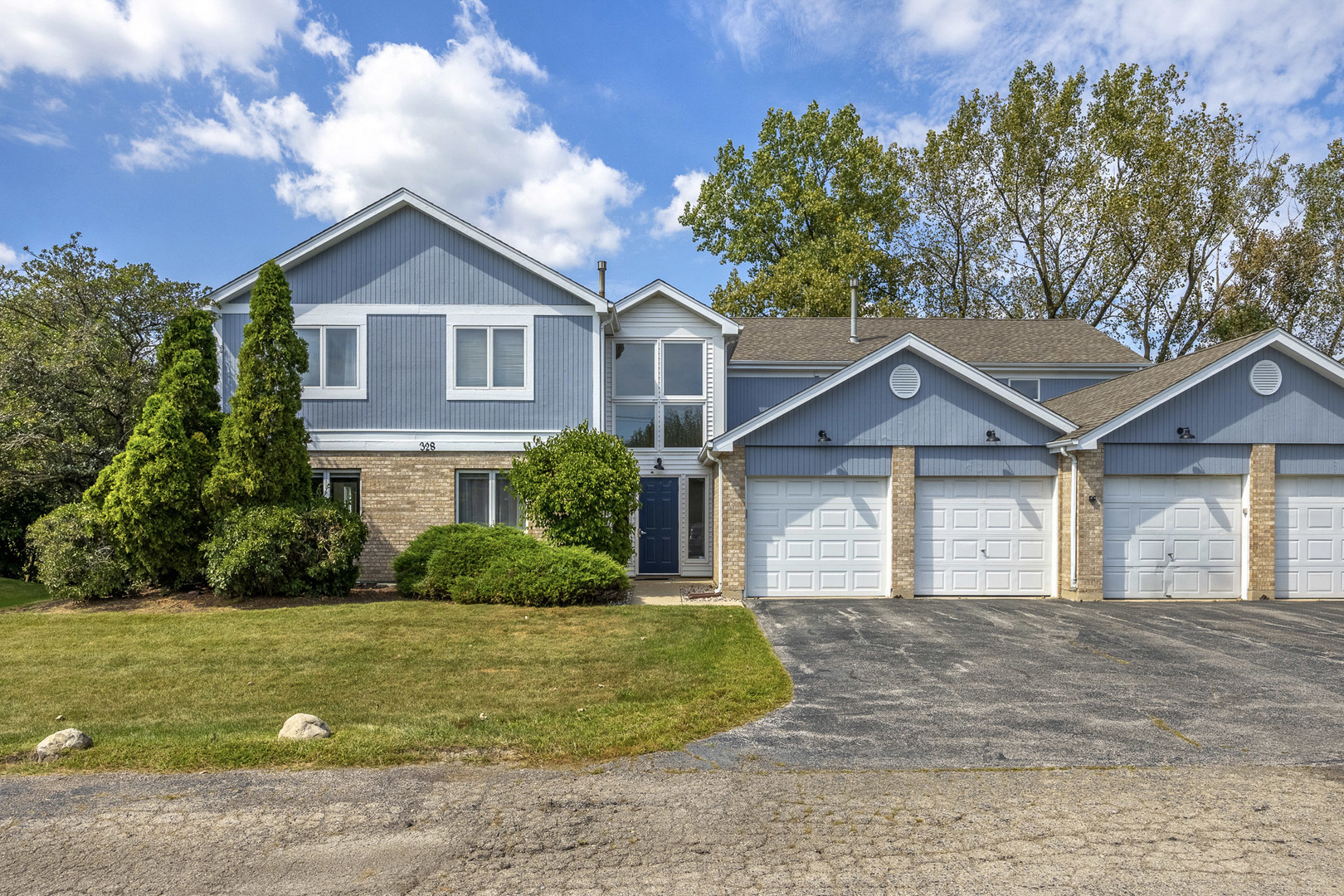 328 Frontage Road