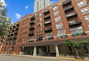 360 Illinois Street