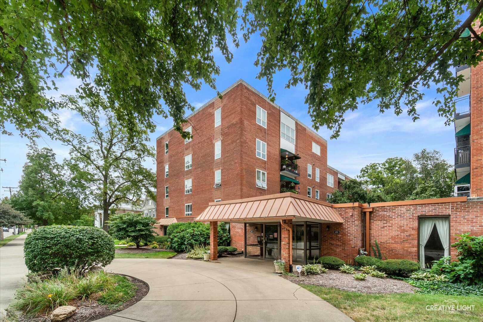 450 Downer Place