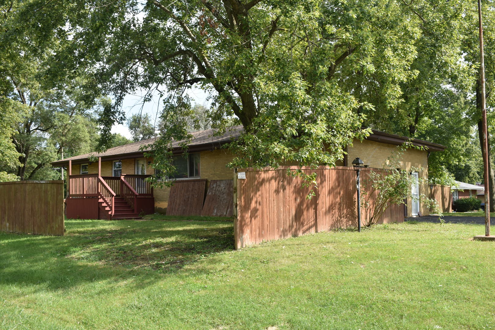1400 Eunice Avenue