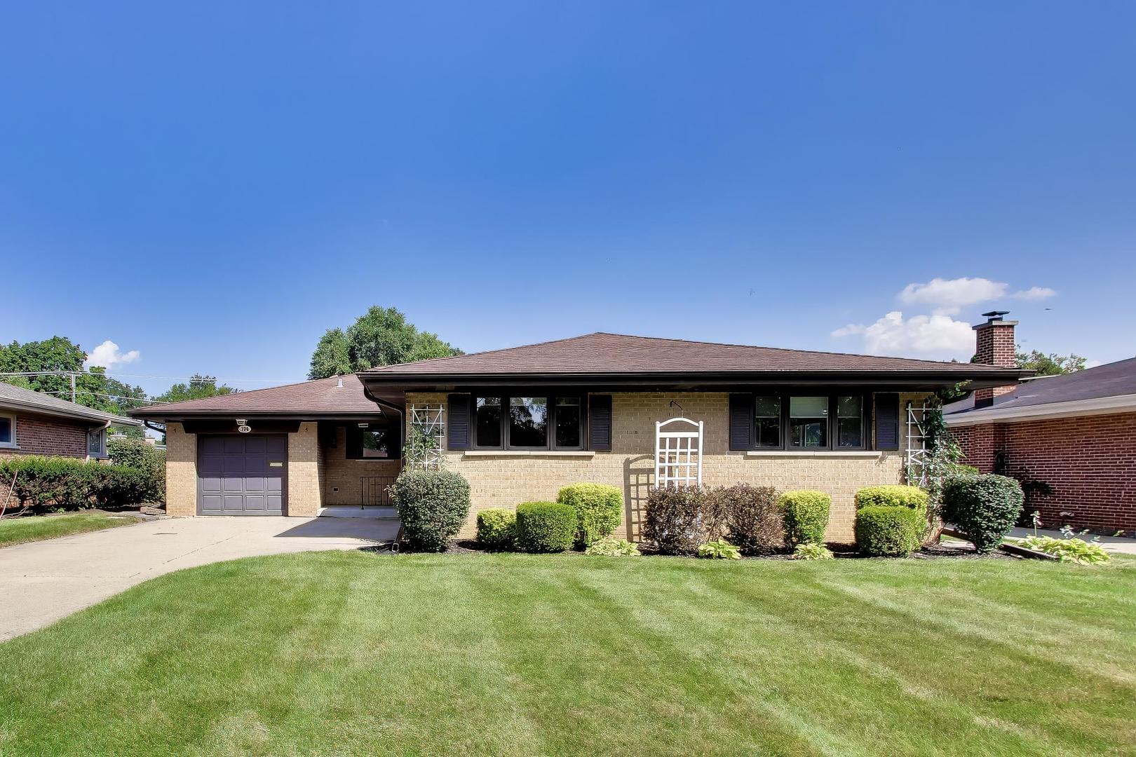 704 Lonnquist Boulevard