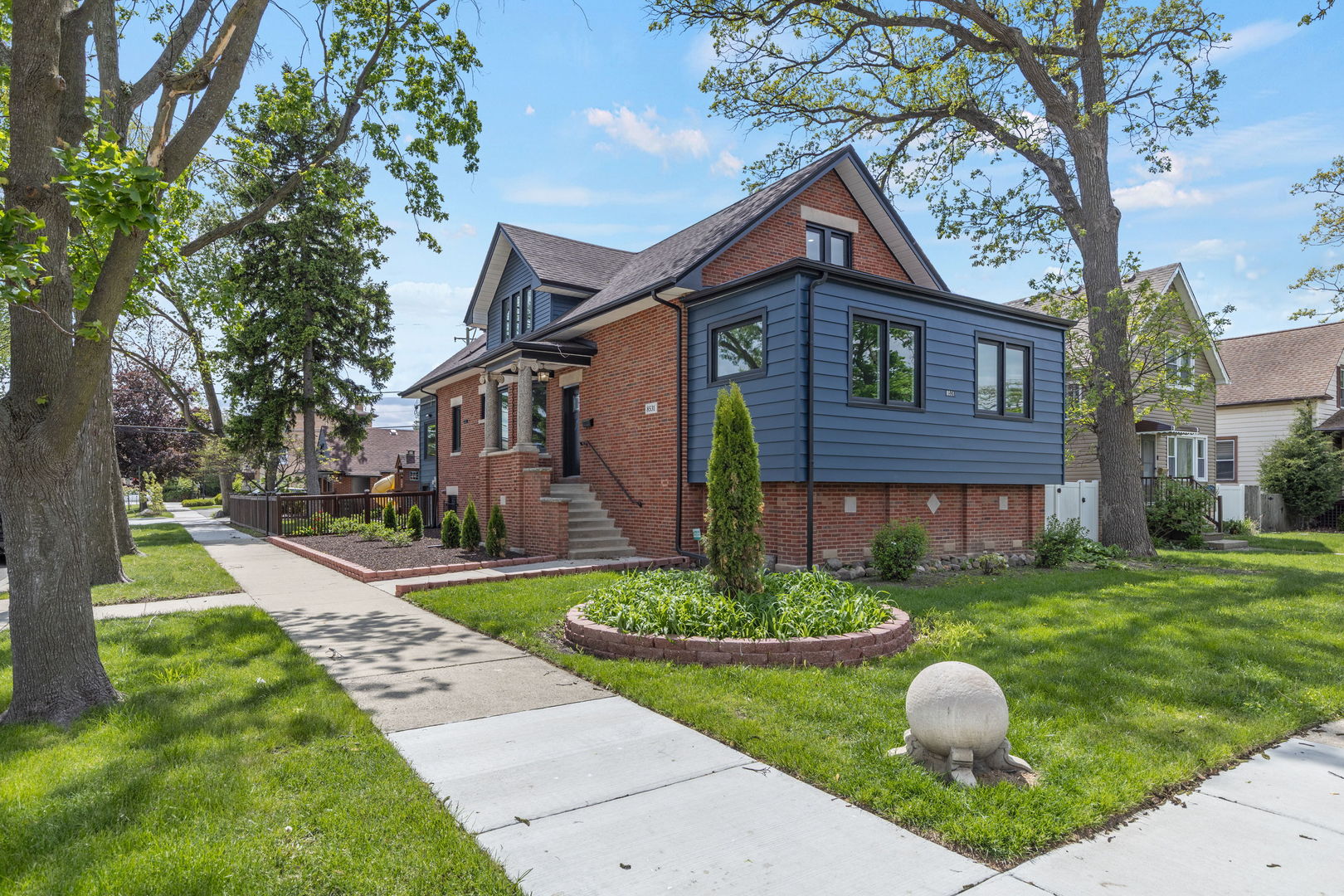 8531 Center Street