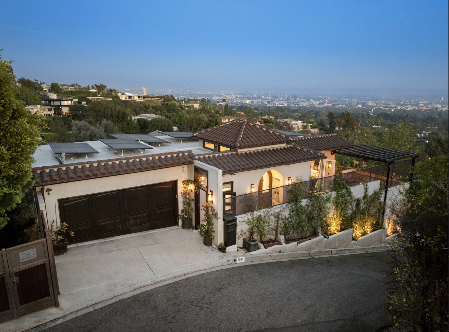 1380 Summitridge Place