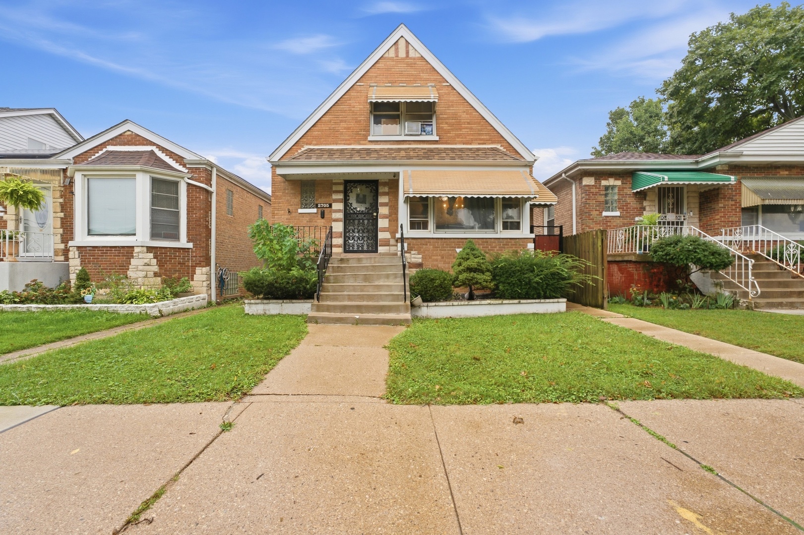 2705 Menard Avenue