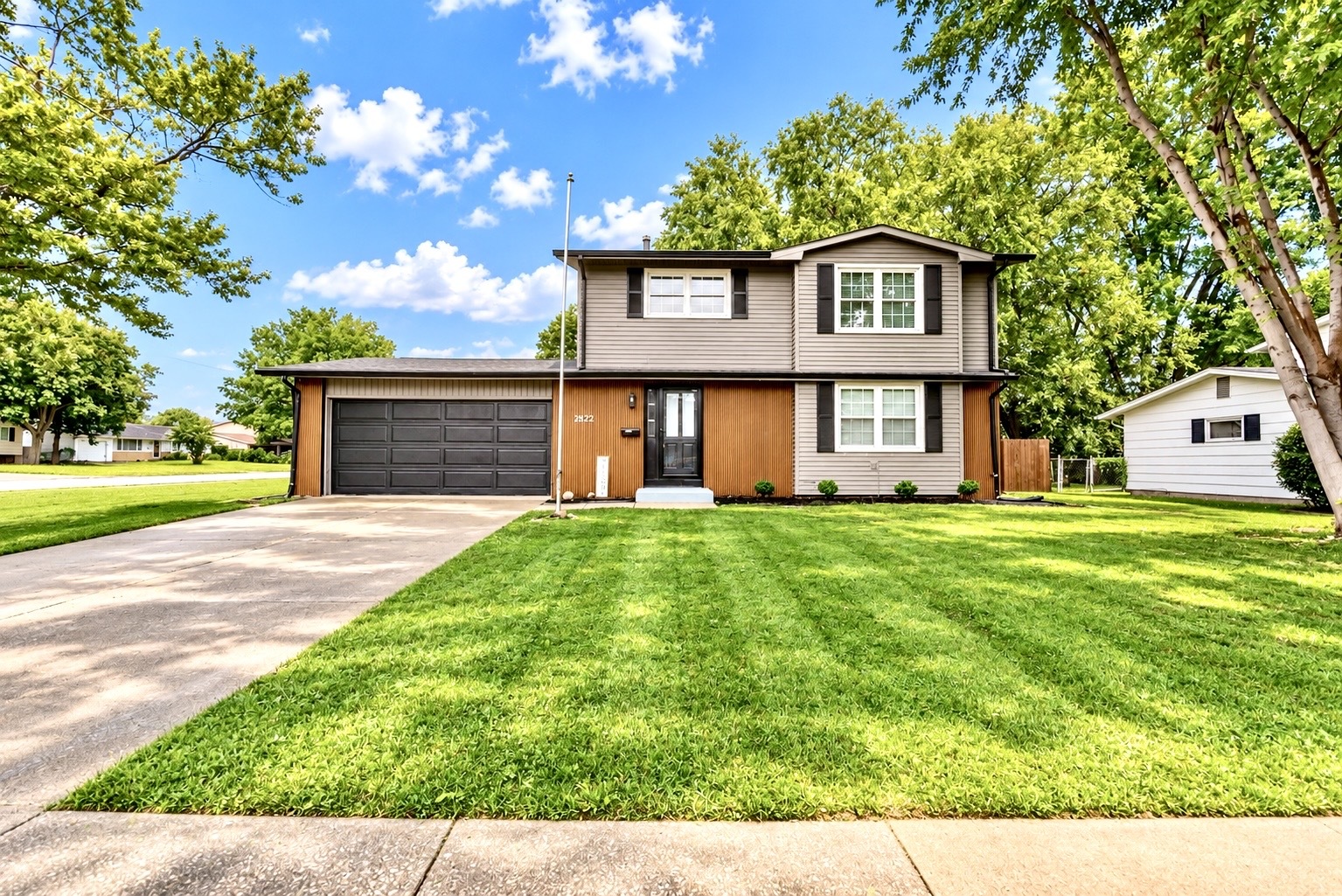 2822 Hampton Drive