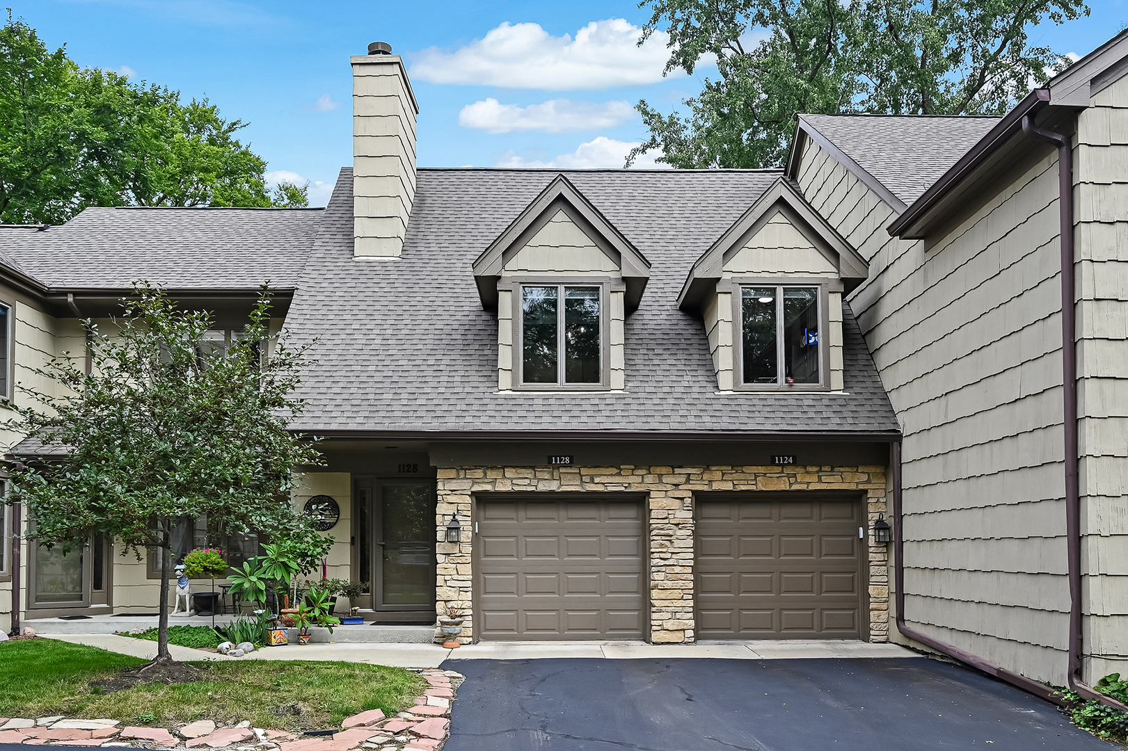 1128 Foxtail Court