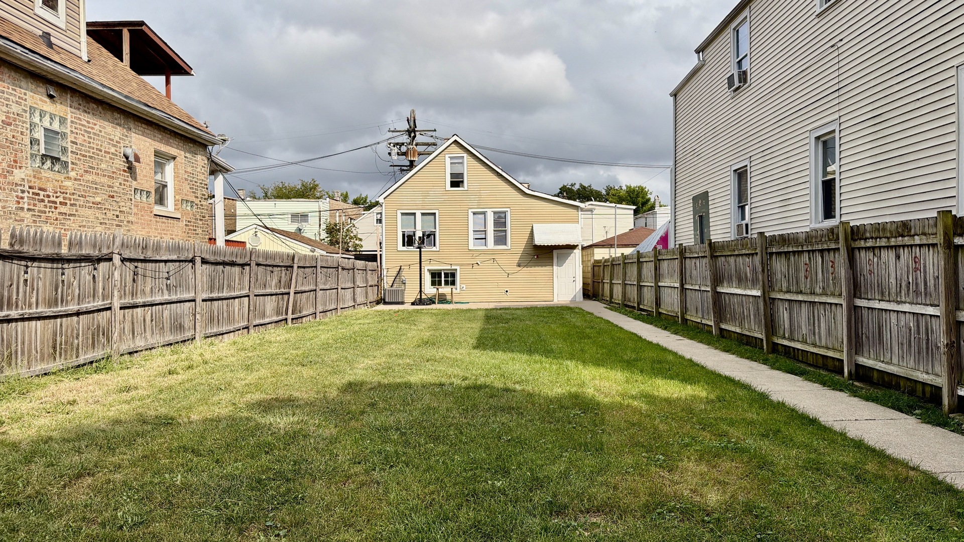 2329 Mcvicker Avenue