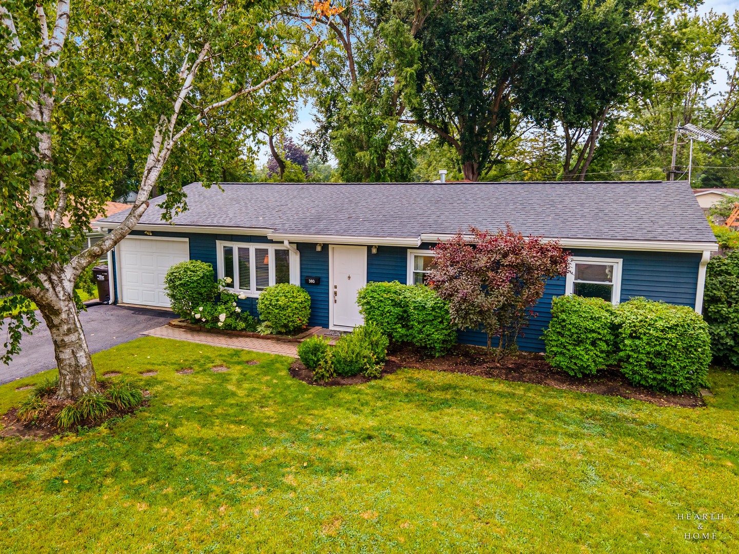 390 Larkdale Row