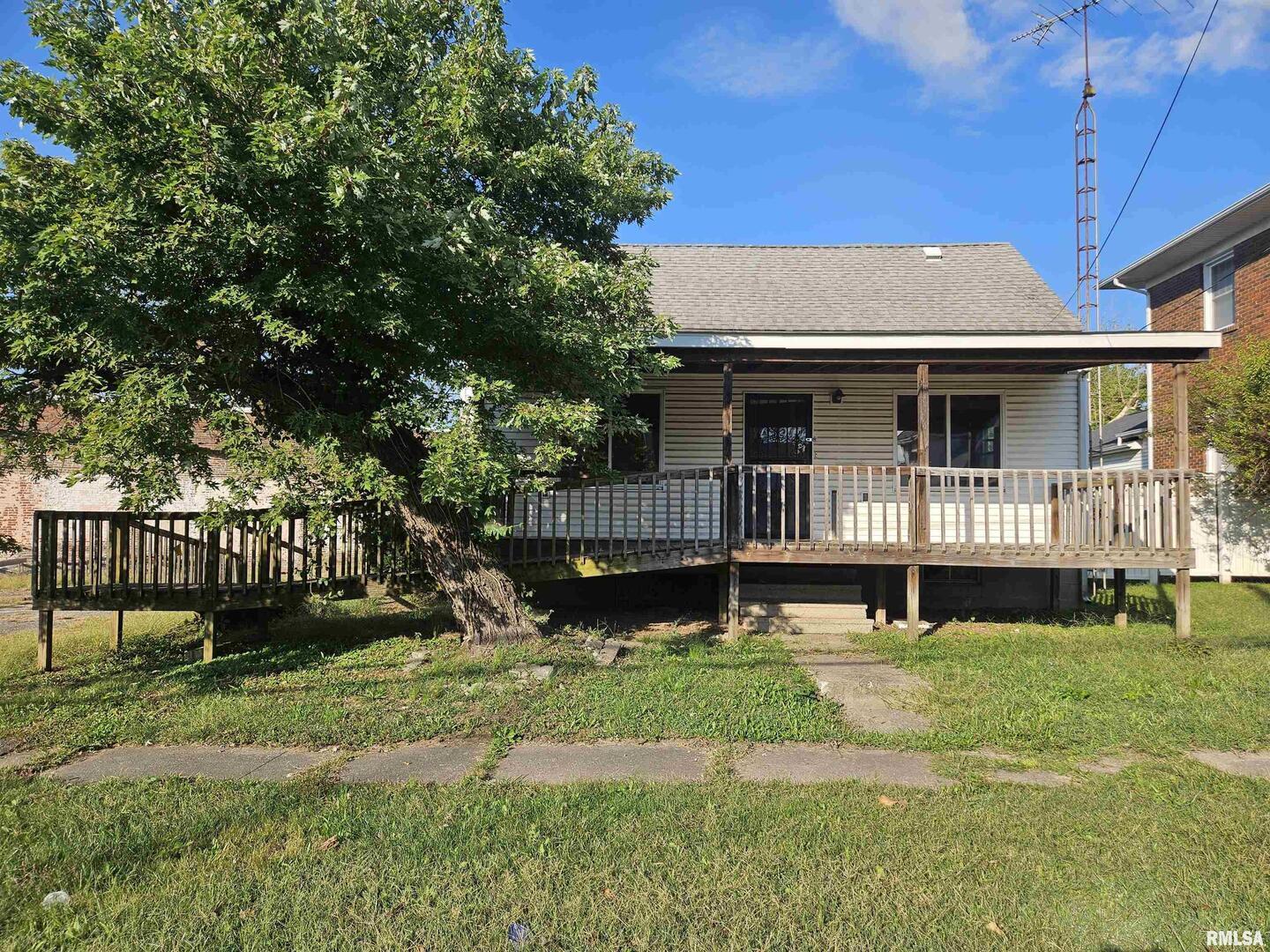 1105 Organ Street