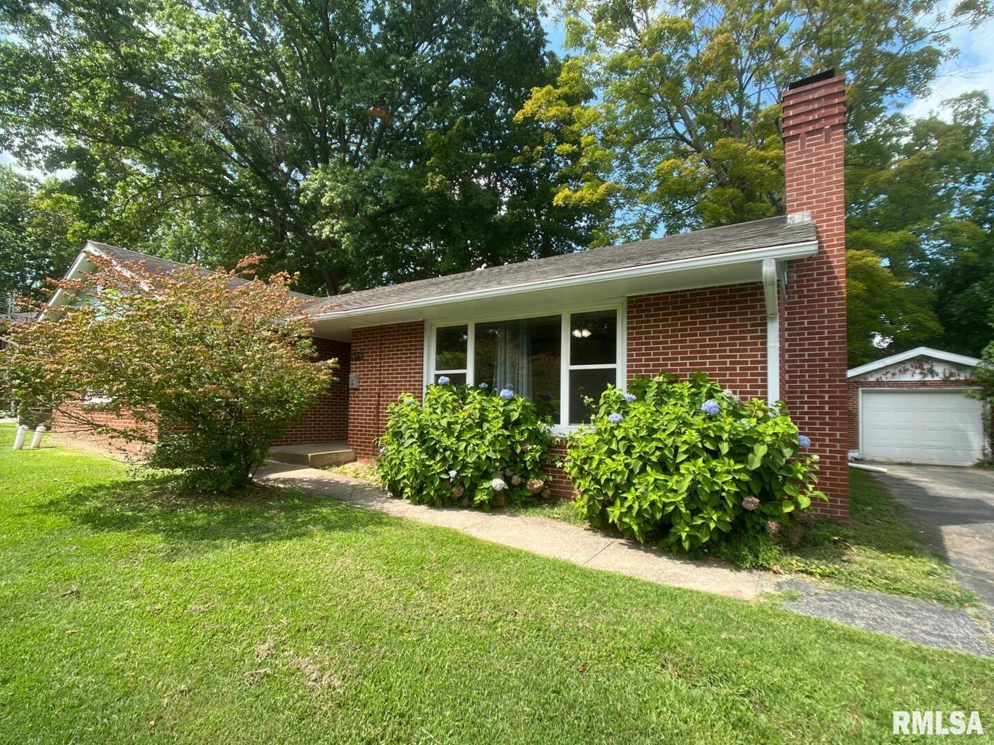 404 ORCHARD Drive