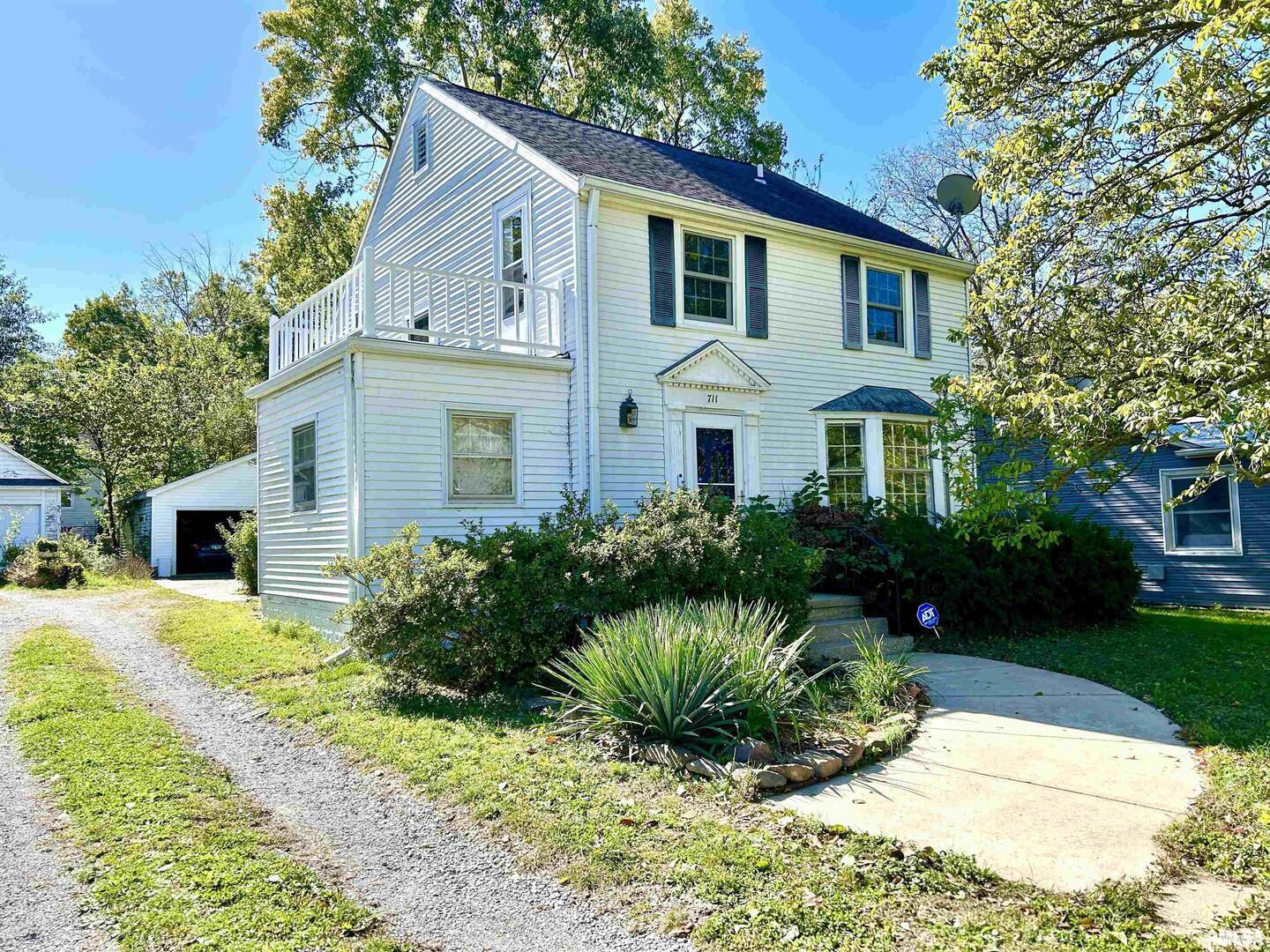 711 ELM Street